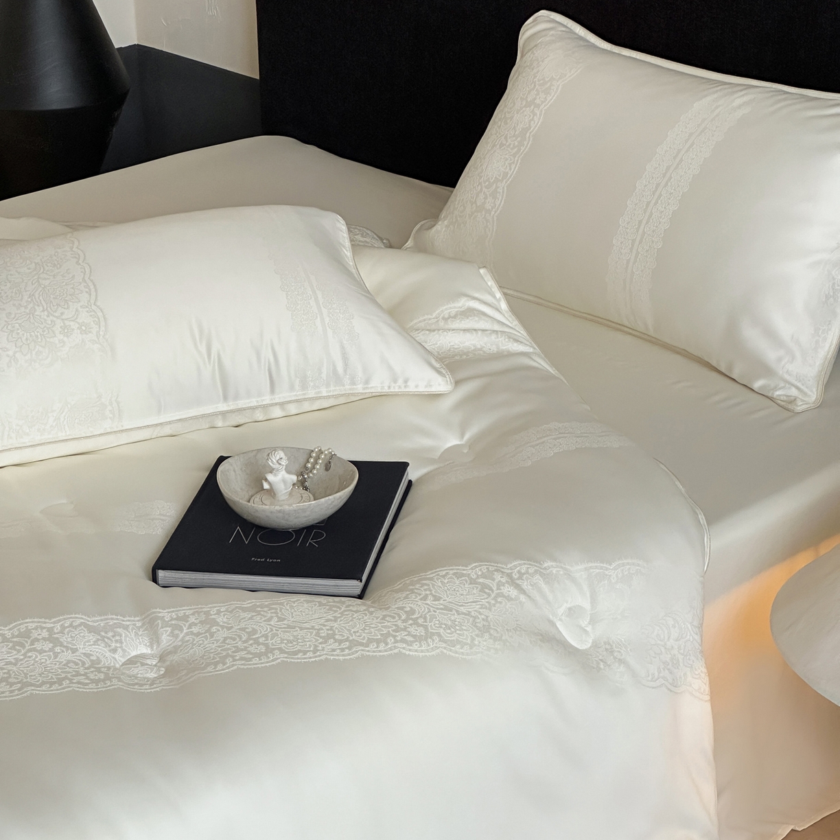 91家纺网 家纺一手货源 找家纺 一加一 2025新款锦瑟御丝提花蚕丝大豆中科抗菌被子被芯 柔眠逸梦