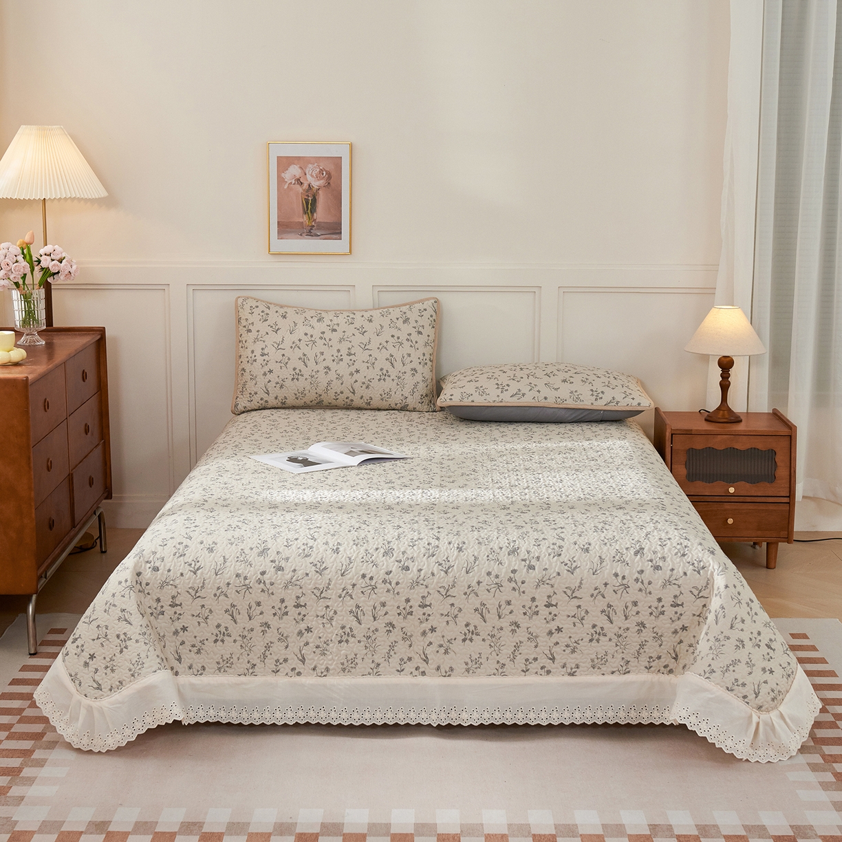 91家纺网 家纺一手货源 找家纺 拾小柒 2025年新款全棉双层纱床盖花边法式中古奶油风防滑床盖三件套 山野小咖