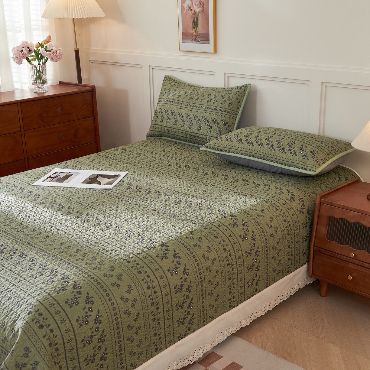 91家纺网 家纺一手货源 找家纺 （总）拾小柒 2025年新款全棉双层纱床盖花边法式中古奶油风防滑床盖三件套