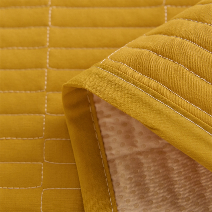 91家纺网 家纺一手货源 找家纺 拾小柒 2025新款全棉色织水洗棉防水隔脏姨妈垫护理垫 姜黄色