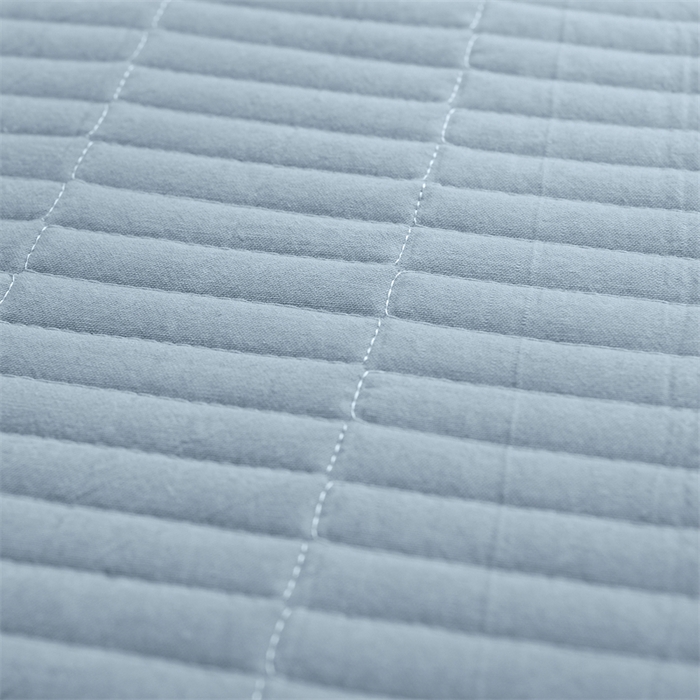 91家纺网 家纺一手货源 找家纺 拾小柒 2025新款全棉色织水洗棉防水隔脏姨妈垫护理垫 浅蓝色