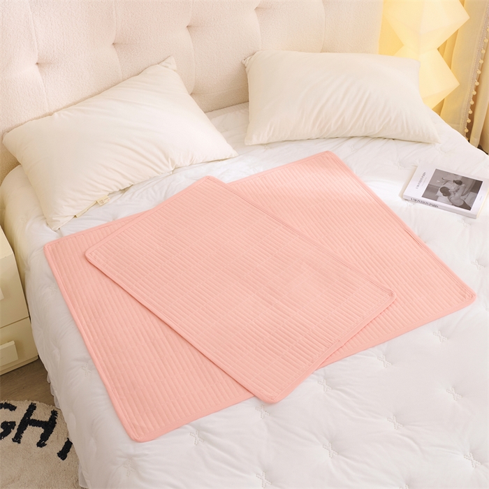 91家纺网 家纺一手货源 找家纺 拾小柒 2025新款全棉色织水洗棉防水隔脏姨妈垫护理垫 粉玉色