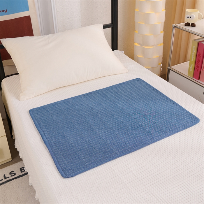 91家纺网 家纺一手货源 找家纺 拾小柒 2025新款全棉色织水洗棉防水隔脏姨妈垫护理垫 牛仔蓝