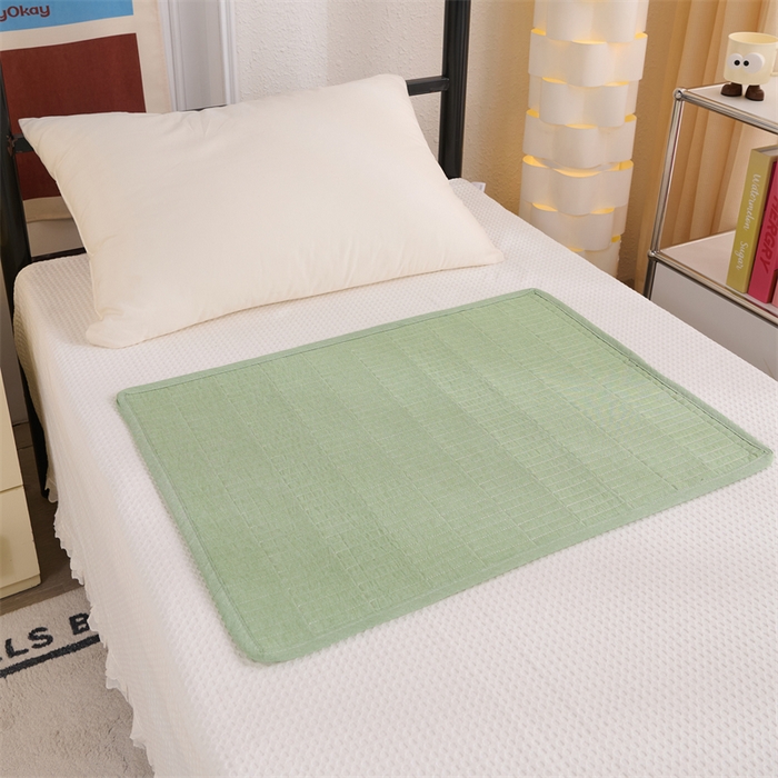 91家纺网 家纺一手货源 找家纺 拾小柒 2025新款全棉色织水洗棉防水隔脏姨妈垫护理垫 浅绿色