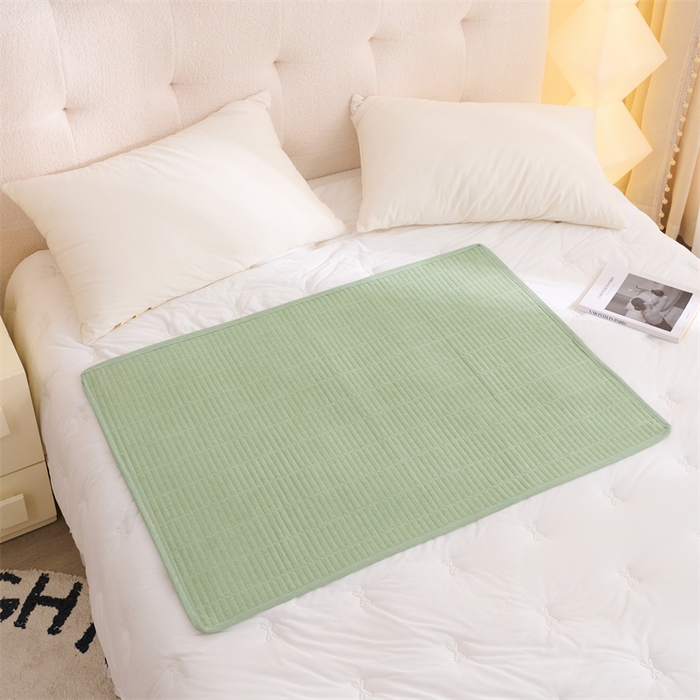 91家纺网 家纺一手货源 找家纺 拾小柒 2025新款全棉色织水洗棉防水隔脏姨妈垫护理垫 浅绿色