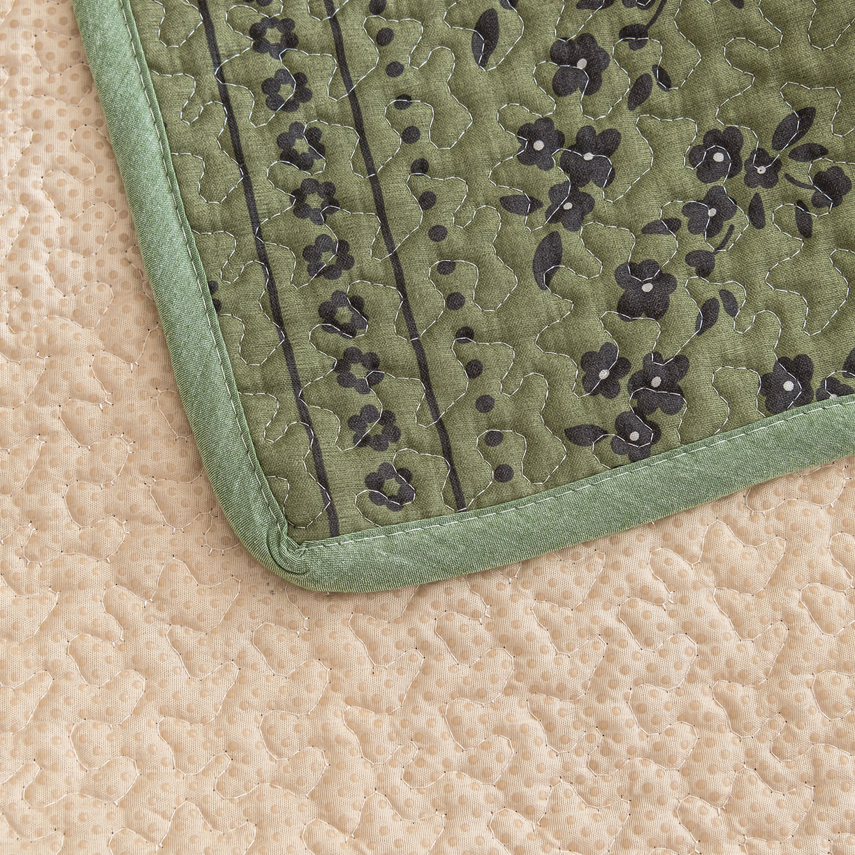 91家纺网 家纺一手货源 找家纺 （总）拾小柒 2025年新款全棉双层纱床护垫纯棉防滑床盖床褥子软床垫