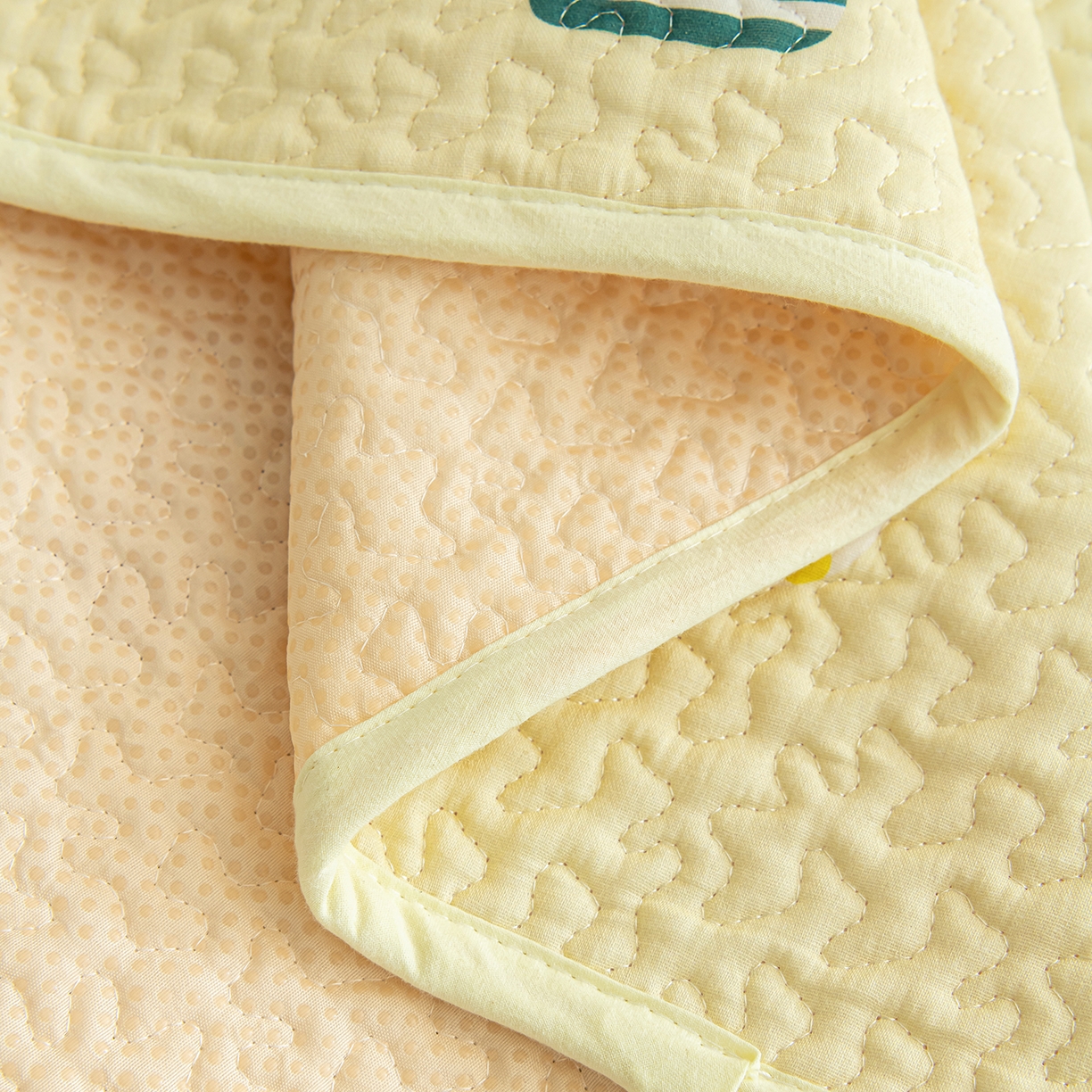 91家纺网 家纺一手货源 找家纺 拾小柒 2025年新款全棉双层纱床护垫纯棉防滑床盖床褥子软床垫 彩色杯黄