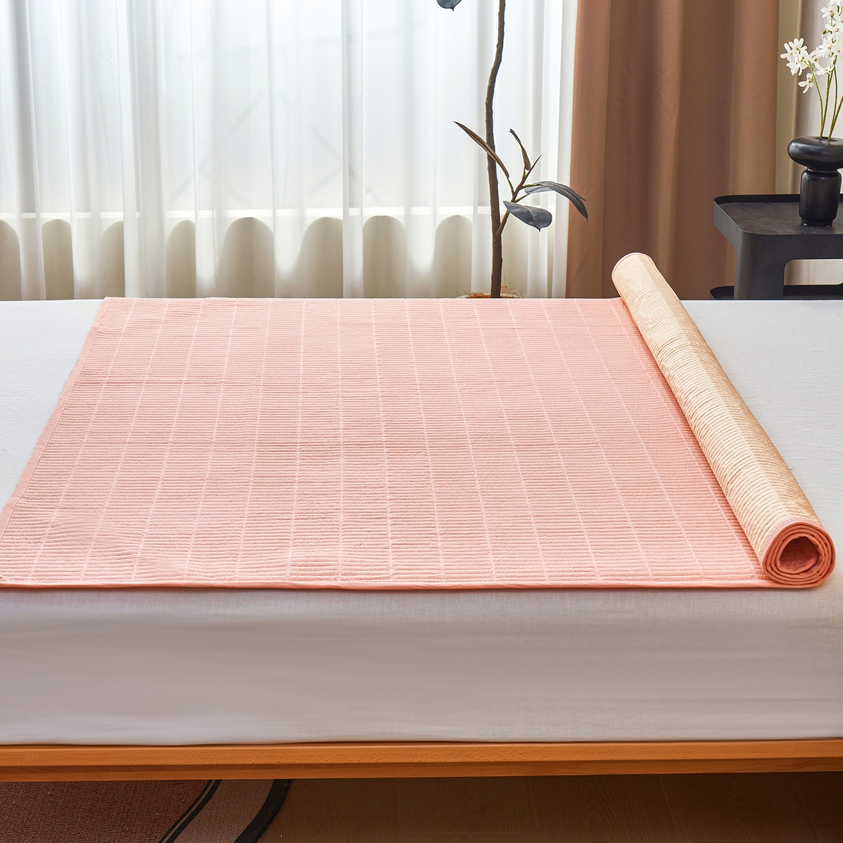 91家纺网 家纺一手货源 找家纺 拾小柒 2025新款A类全棉水洗棉床盖防水隔尿床护垫防滑隔脏姨妈垫 粉玉色