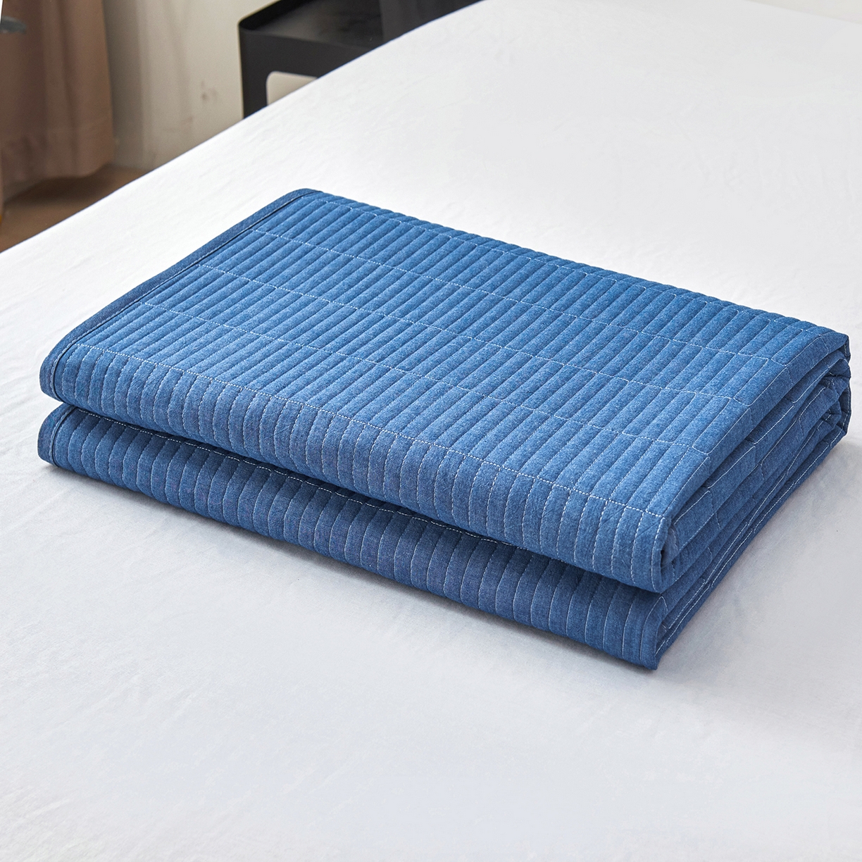 91家纺网 家纺一手货源 找家纺 拾小柒 2025新款A类全棉水洗棉床盖防水隔尿床护垫防滑隔脏姨妈垫 牛仔蓝