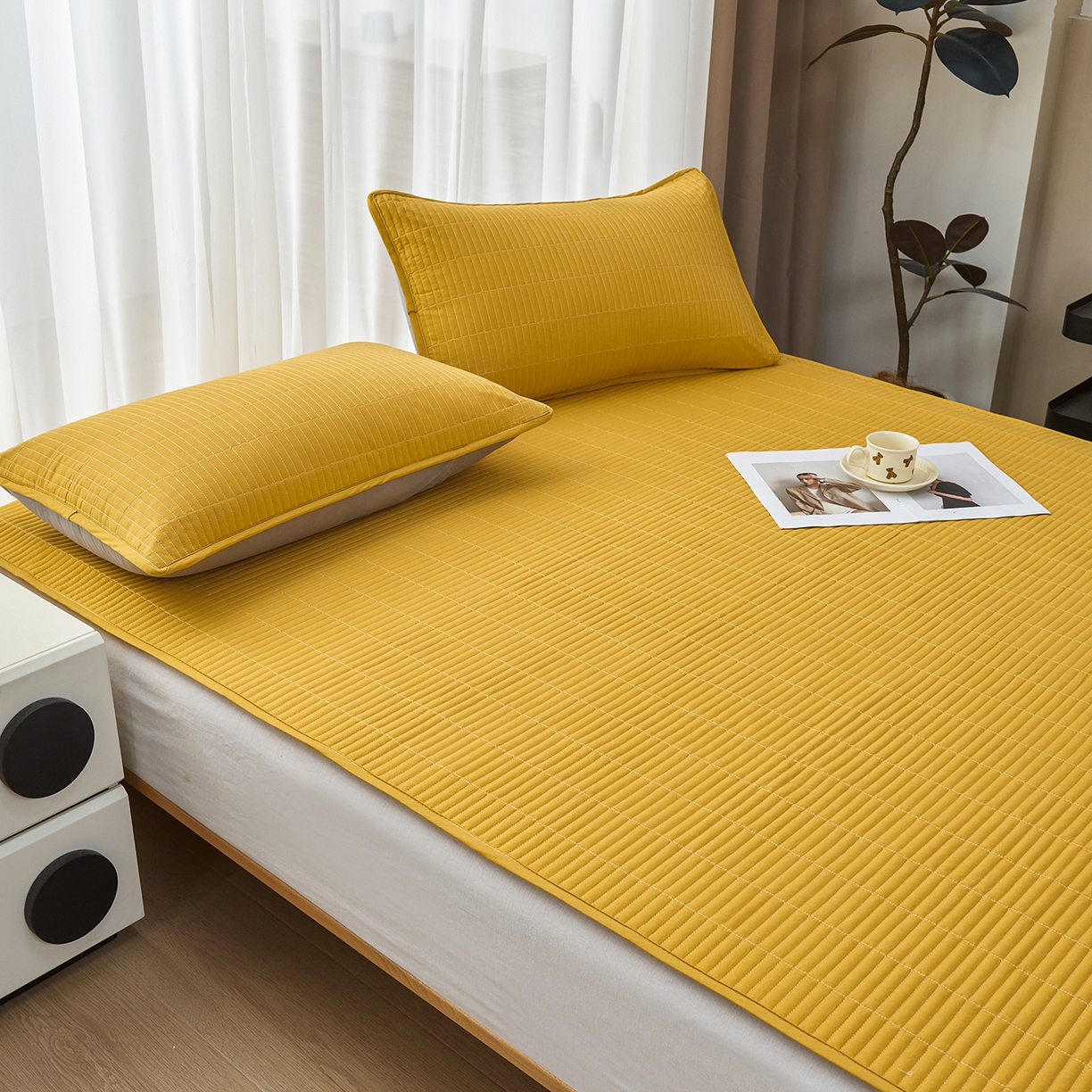 91家纺网 家纺一手货源 找家纺 拾小柒 2025新款A类全棉水洗棉床盖防水隔尿床护垫防滑隔脏姨妈垫 姜黄色