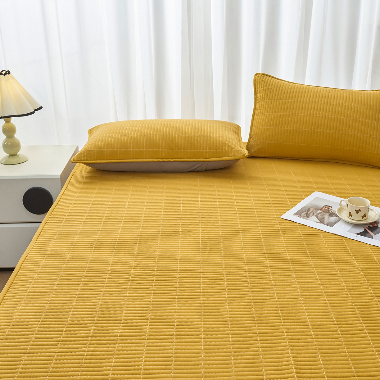 91家纺网 家纺一手货源 找家纺 拾小柒 2025新款A类全棉水洗棉床盖防水隔尿床护垫防滑隔脏姨妈垫 姜黄色