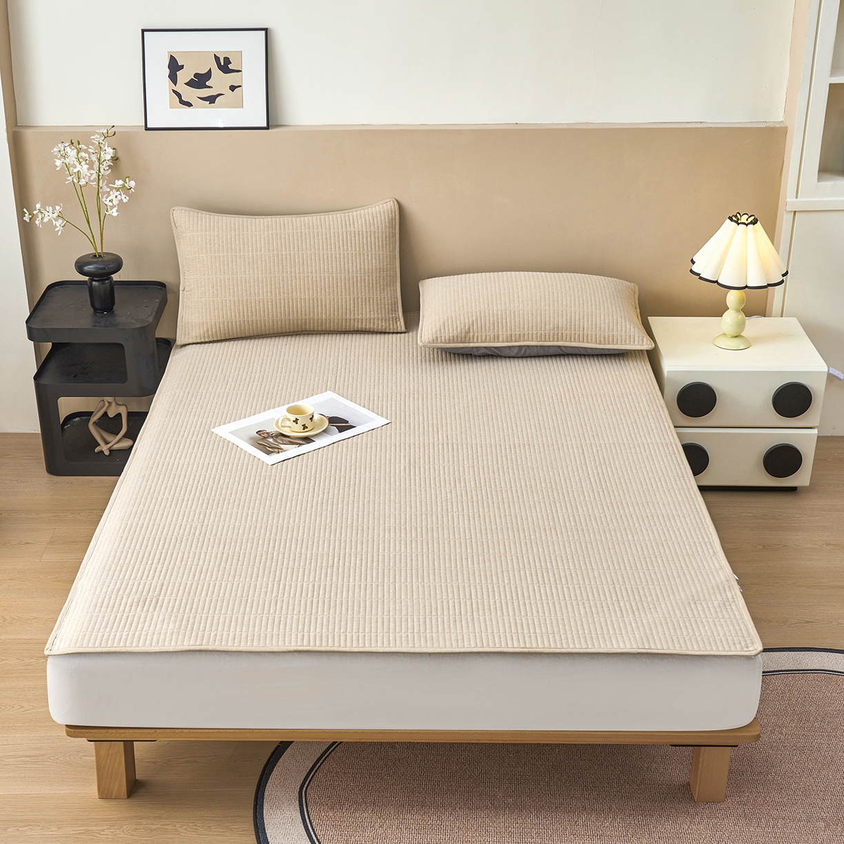 91家纺网 家纺一手货源 找家纺 拾小柒 2025新款A类全棉水洗棉床盖防水隔尿床护垫防滑隔脏姨妈垫 卡其色