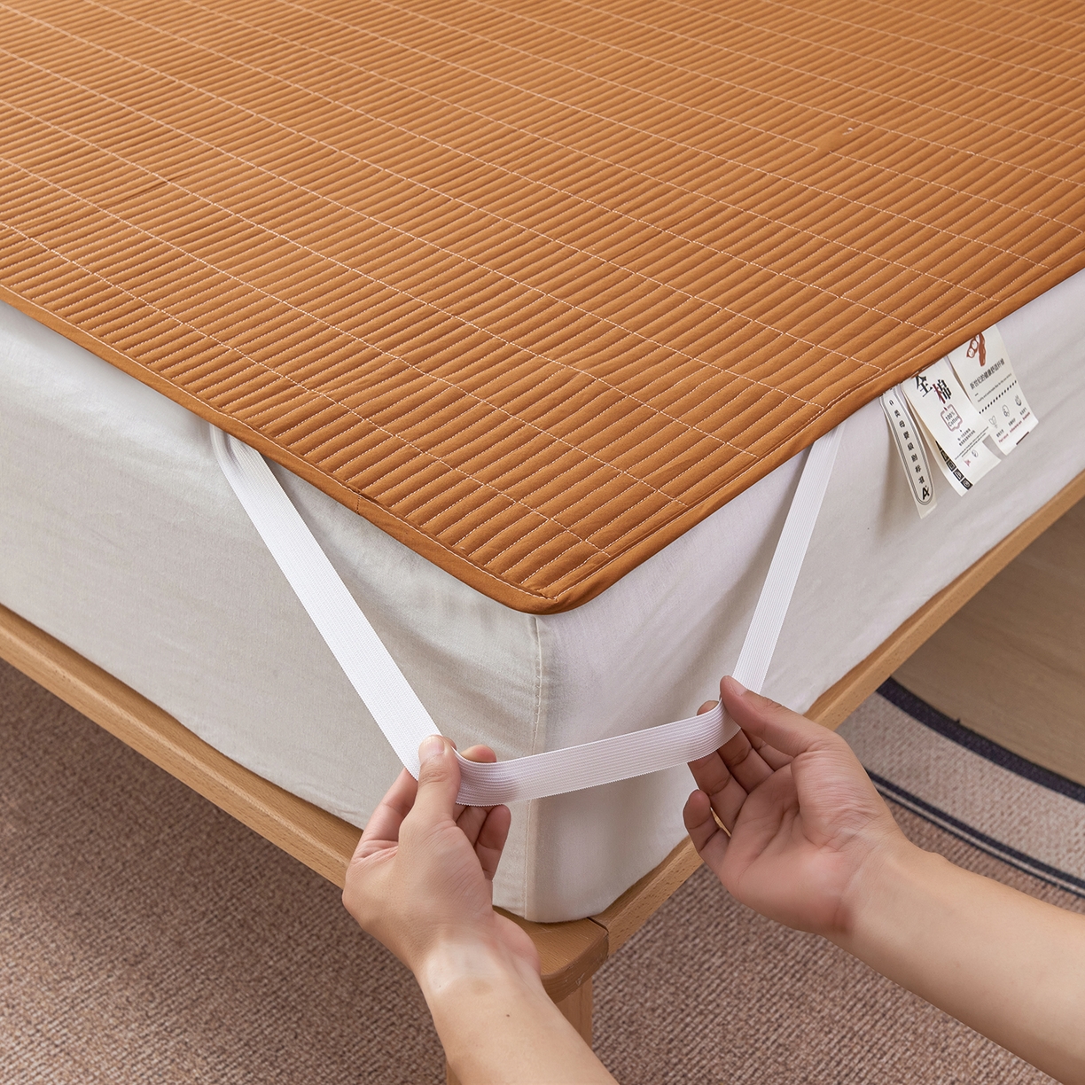 91家纺网 家纺一手货源 找家纺 拾小柒 2025新款A类全棉水洗棉床盖防水隔尿床护垫防滑隔脏姨妈垫 焦糖色