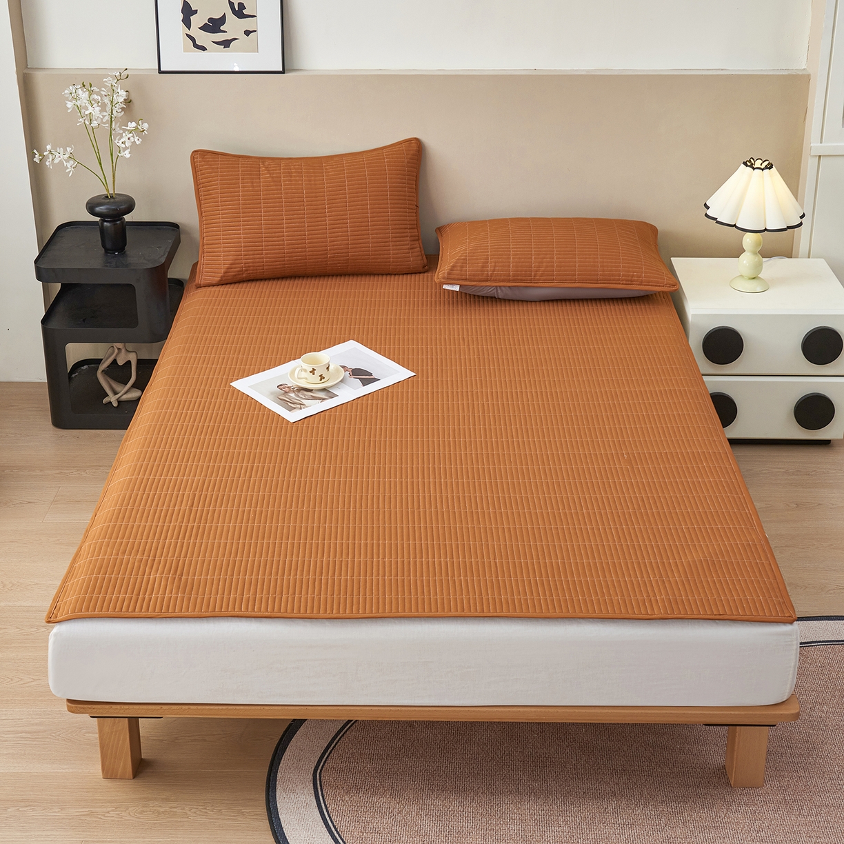 91家纺网 家纺一手货源 找家纺 拾小柒 2025新款A类全棉水洗棉床盖防水隔尿床护垫防滑隔脏姨妈垫 焦糖色