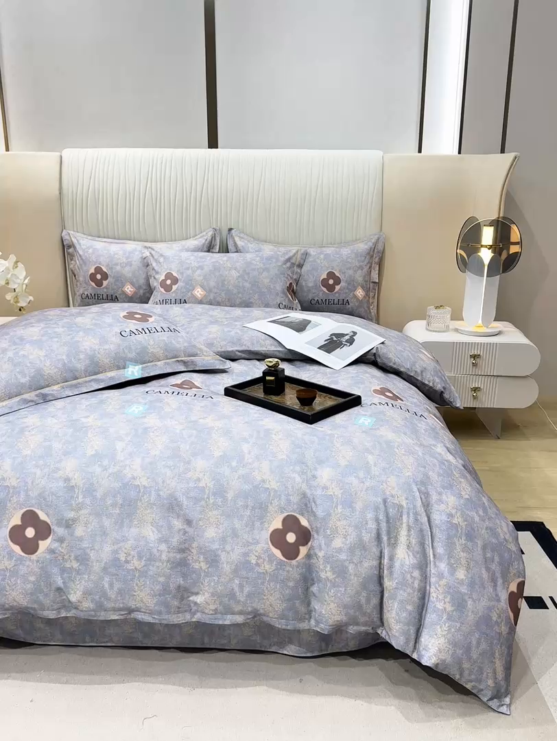 91家纺网 家纺一手货源 找家纺 木易家居 2026新款100%全棉纯棉加厚四件套（礼盒包装）（提供买家秀） 华贵之旅