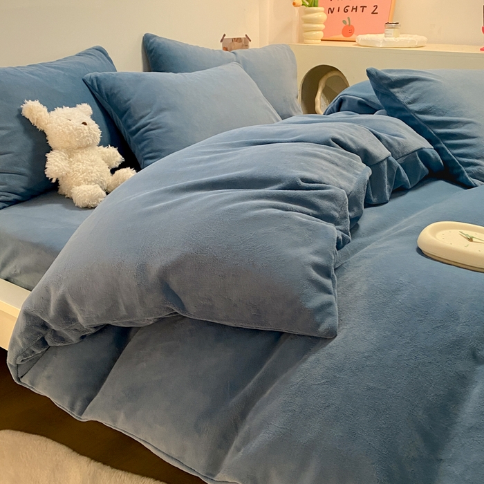 91家纺网 家纺一手货源 找家纺 （总）顺兴家居 2025新款简约纯色双拼牛奶绒四件套（风格二）