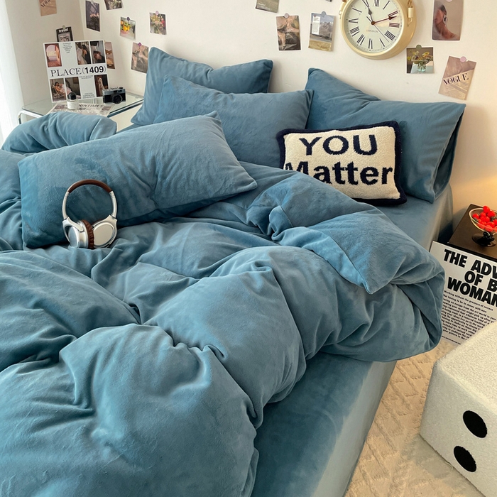 91家纺网 家纺一手货源 找家纺 （总）顺兴家居 2025新款简约纯色双拼牛奶绒四件套（风格一）