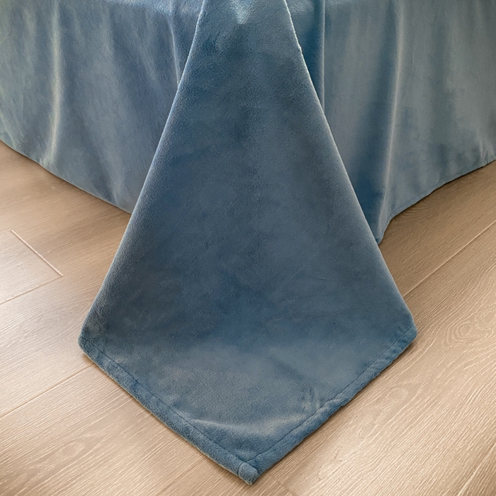 91家纺网 家纺一手货源 找家纺 顺兴家居 2025新款简约纯色双拼牛奶绒四件套（风格二） 宾利蓝