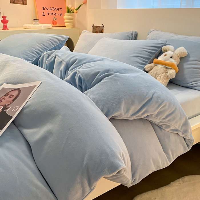 顺兴家居 2025新款简约纯色双拼牛奶绒四件套（风格二） 婴儿蓝