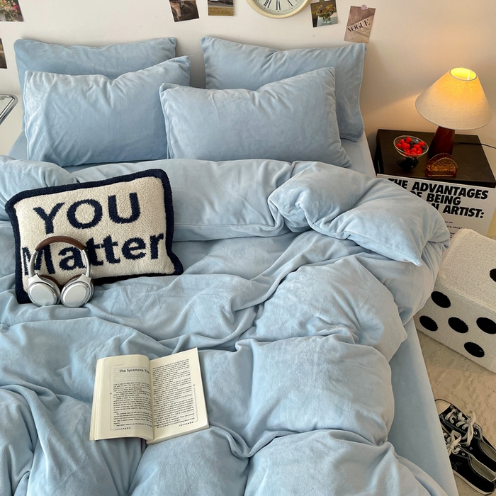 顺兴家居 2025新款简约纯色双拼牛奶绒四件套（风格一） 婴儿蓝