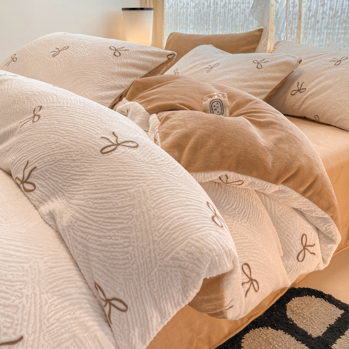 91家纺网 家纺一手货源 找家纺 （总）顺兴家居 2025新款高克重230克雕花牛奶绒四件套