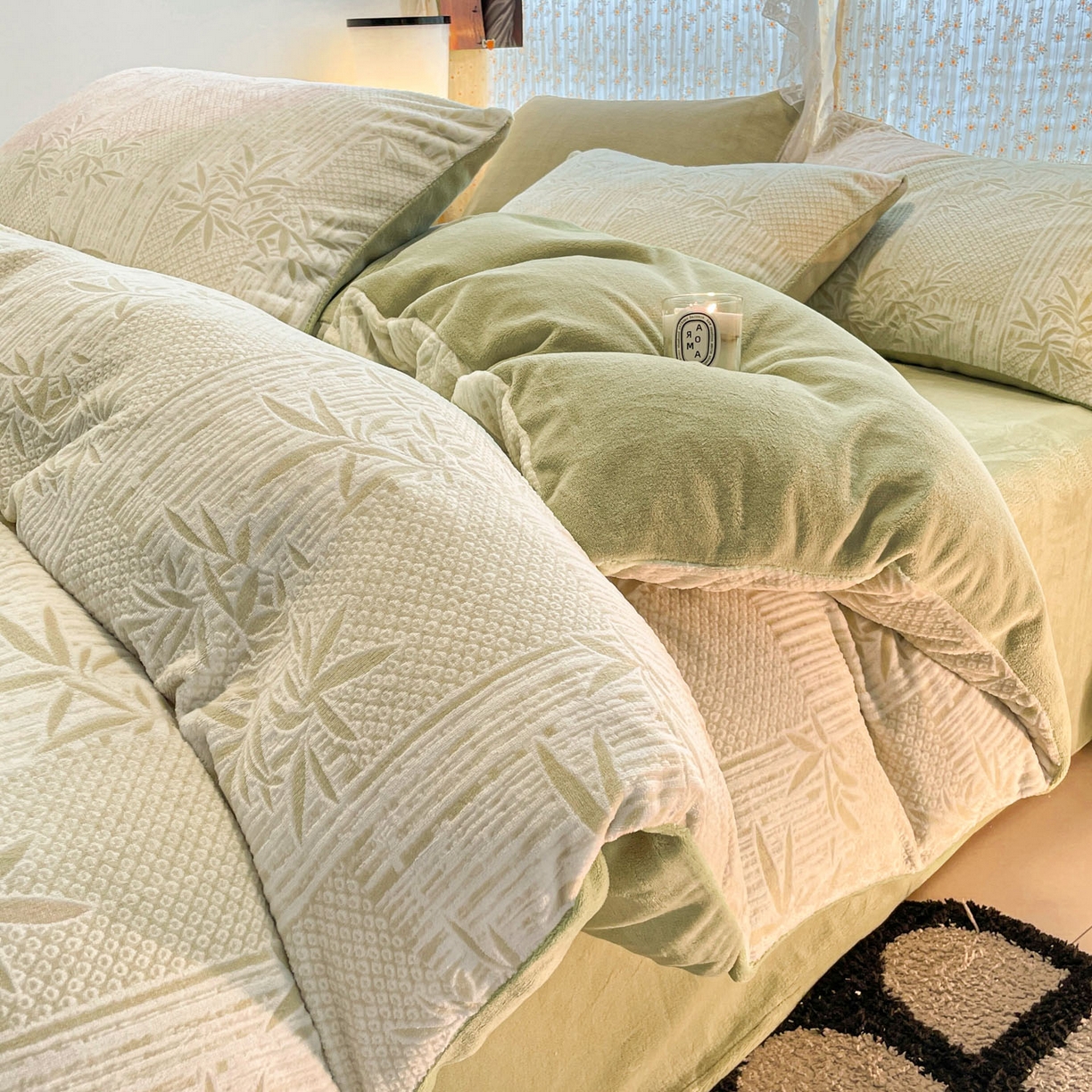 91家纺网 家纺一手货源 找家纺 （总）顺兴家居 2025新款高克重230克雕花牛奶绒四件套