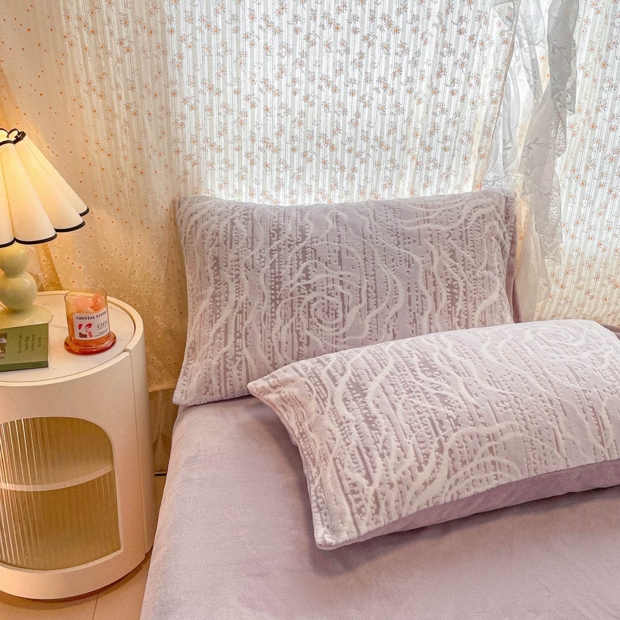 91家纺网 家纺一手货源 找家纺 顺兴家居 2025新款高克重230克雕花牛奶绒四件套 芍药-紫