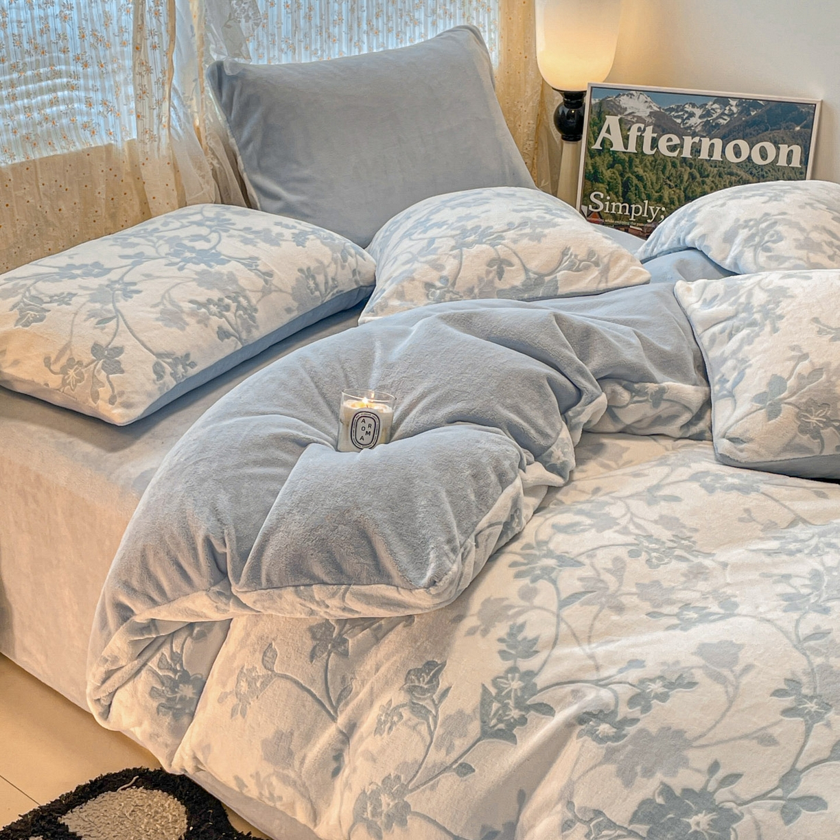 91家纺网 家纺一手货源 找家纺 顺兴家居 2025新款高克重230克雕花牛奶绒四件套 晕染花曳-蓝