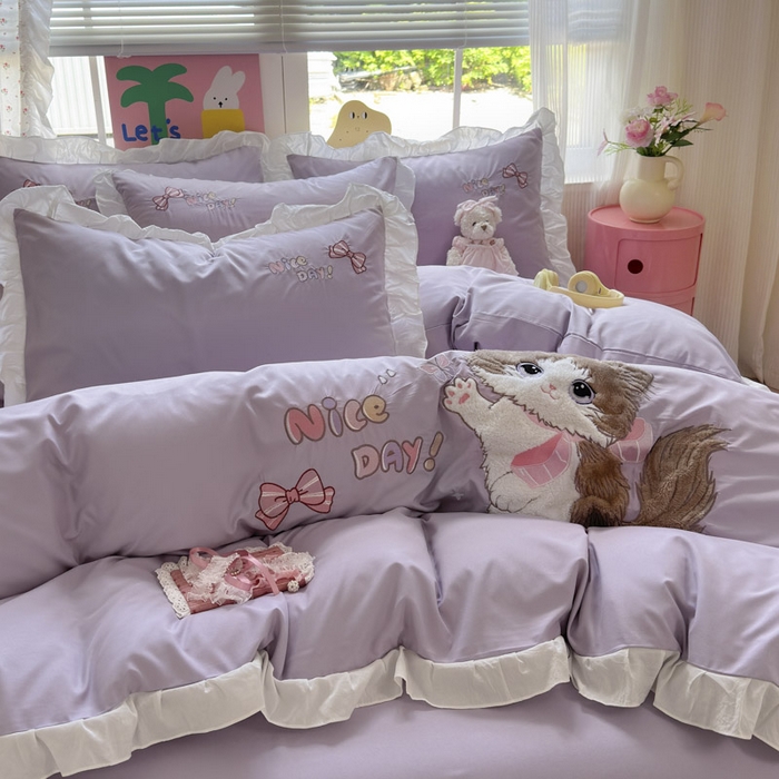 91家纺网 家纺一手货源 找家纺 易禾家纺 2025新款韩版卡通兔毛贴布绣水洗棉四件套学生宿舍三件套-炸毛小猫 炸毛小猫——雾紫