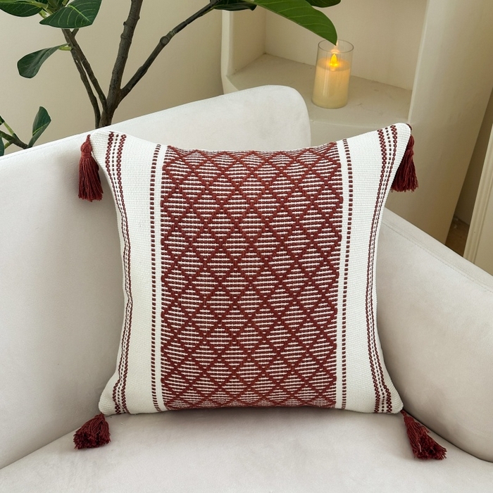 新奇异 2025新款波西米亚多菱形流苏抱枕 多菱形-棕红