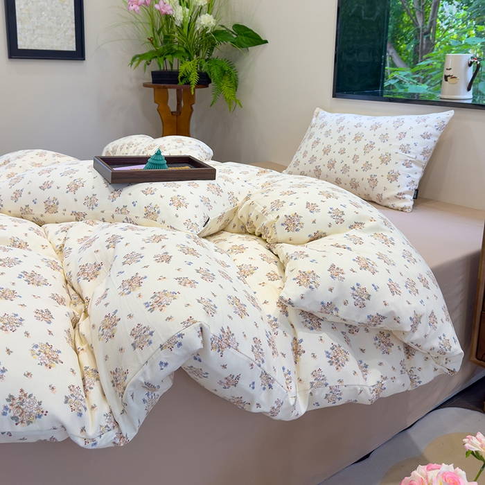 91家纺网 家纺一手货源 找家纺 竹合家纺 2025秋冬新品爆款有氧人字纹提花小清新加厚四件套 白茶