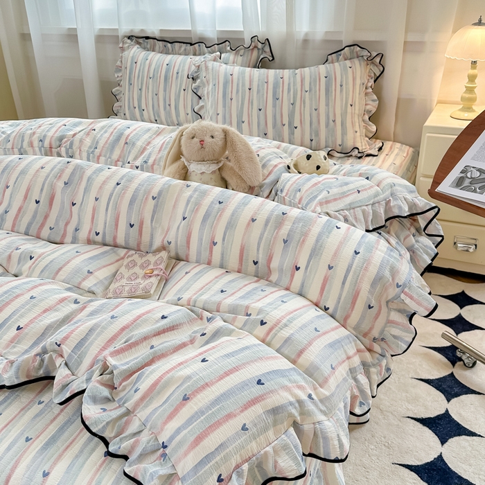 91家纺网 家纺一手货源 找家纺 尚美 2025新款法式小黑边云感四件套床盖款 爱心兰