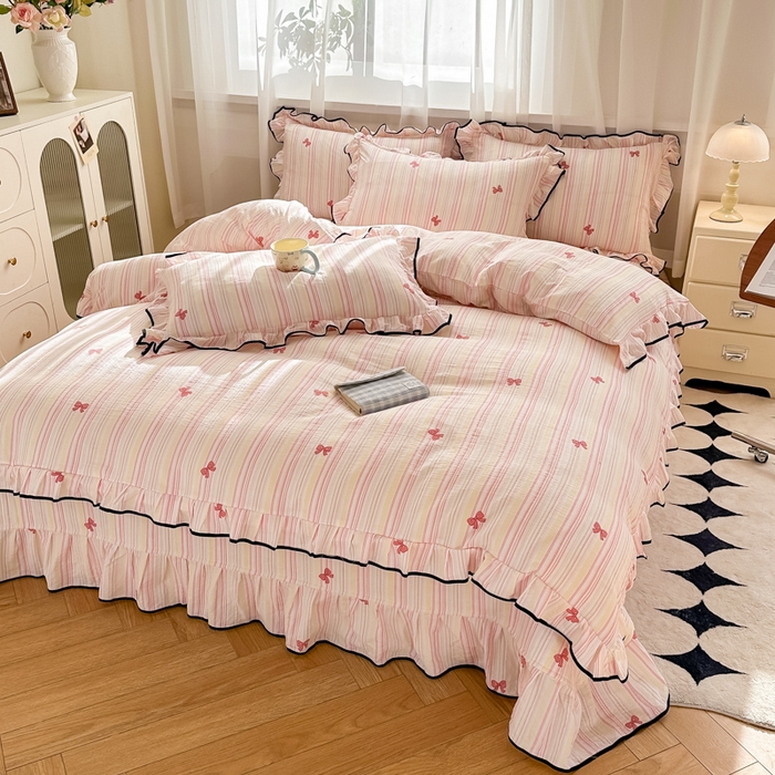 91家纺网 家纺一手货源 找家纺 尚美 2025新款法式小黑边云感四件套床盖款 粉蝴蝶结