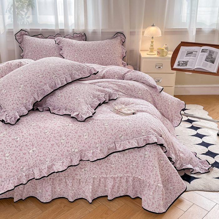 91家纺网 家纺一手货源 找家纺 尚美 2025新款法式小黑边云感四件套床盖款 可爱兔