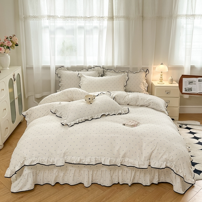 91家纺网 家纺一手货源 找家纺 尚美 2025新款法式小黑边云感四件套床盖款 兰波点