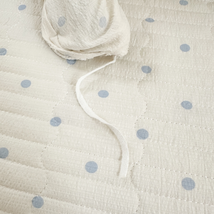 91家纺网 家纺一手货源 找家纺 尚美 2025新款法式小黑边云感四件套床盖款 兰波点