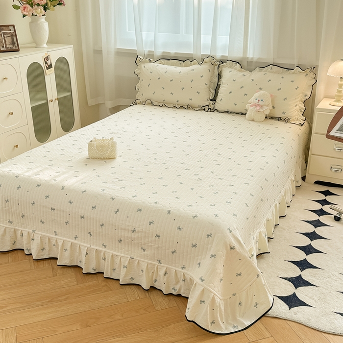 91家纺网 家纺一手货源 找家纺 尚美 2025新款法式小黑边云感四件套床盖款 兰蝴蝶结米