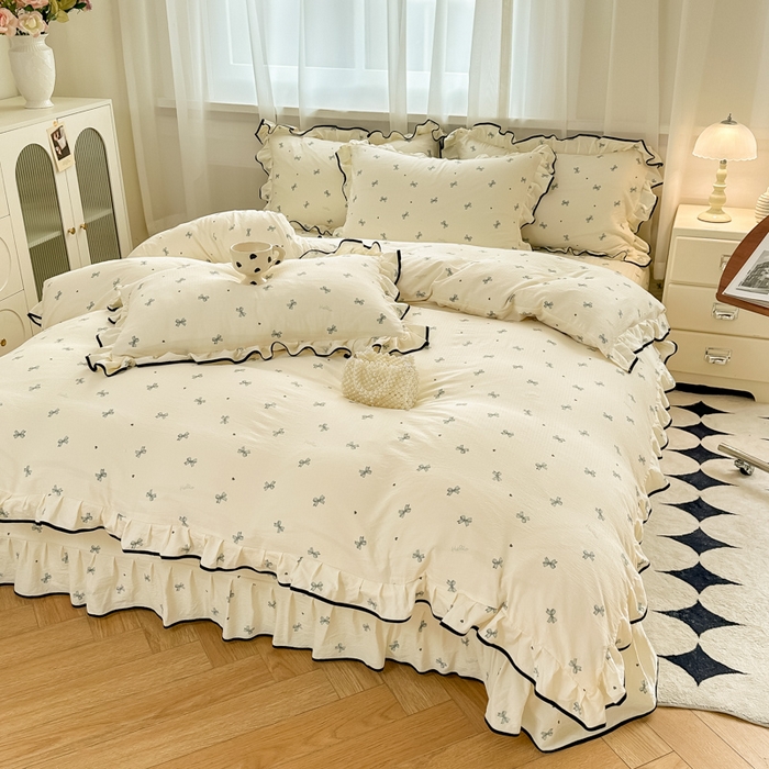 91家纺网 家纺一手货源 找家纺 尚美 2025新款法式小黑边云感四件套床盖款 兰蝴蝶结米