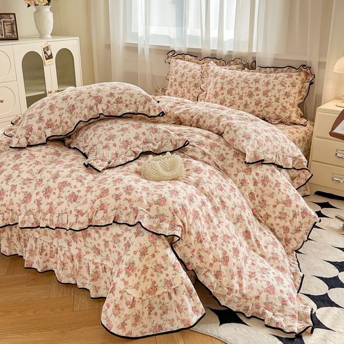 91家纺网 家纺一手货源 找家纺 尚美 2025新款法式小黑边云感四件套床盖款 玫瑰花园