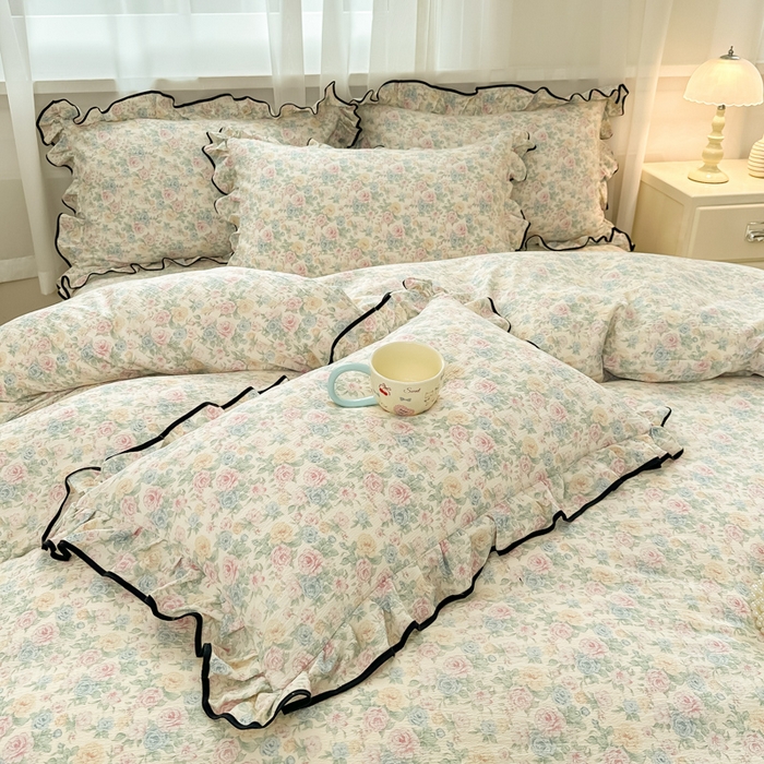 91家纺网 家纺一手货源 找家纺 尚美 2025新款法式小黑边云感四件套床盖款 玫夏