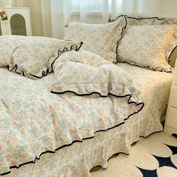 91家纺网 家纺一手货源 找家纺 尚美 2025新款法式小黑边云感四件套床盖款 玫夏