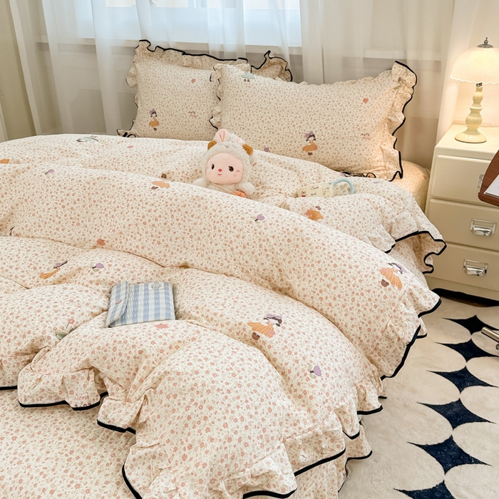 91家纺网 家纺一手货源 找家纺 尚美 2025新款法式小黑边云感四件套床盖款 小女孩