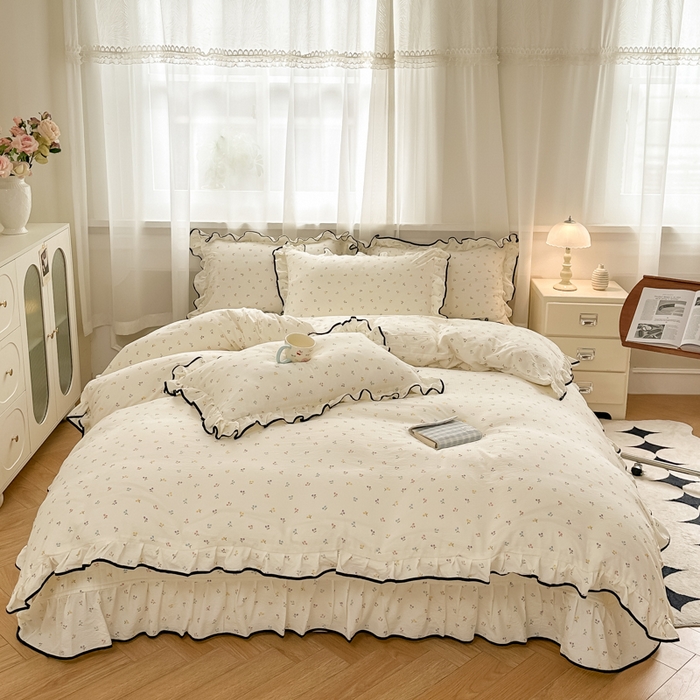 91家纺网 家纺一手货源 找家纺 尚美 2025新款法式小黑边云感四件套床盖款 樱桃