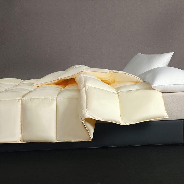 91家纺网 家纺一手货源 找家纺 2025新款加厚羽丝绒被子酒店被芯被子白丝绒棉被空调被（提供买家秀） 暖米色