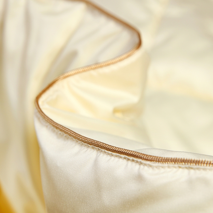 91家纺网 家纺一手货源 找家纺 2025新款加厚羽丝绒被子酒店被芯被子白丝绒棉被空调被（提供买家秀） 暖米色