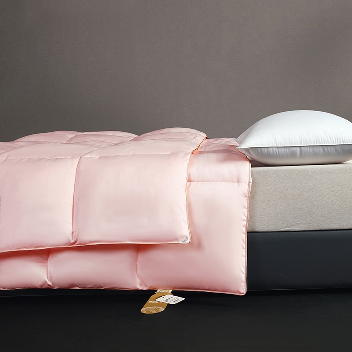 91家纺网 家纺一手货源 找家纺 2025新款加厚羽丝绒被子酒店被芯被子白丝绒棉被空调被（提供买家秀） 暖玉色