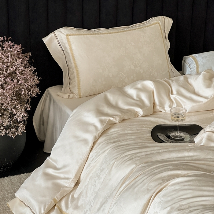 91家纺网 家纺一手货源 找家纺 （总）MIU缪家居 2025新款100支全棉纯棉提花四件套-蝶影（控价388）