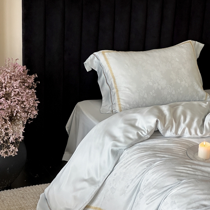 91家纺网 家纺一手货源 找家纺 MIU缪家居 2025新款100支全棉纯棉提花四件套-蝶影 雾蓝（控价388）