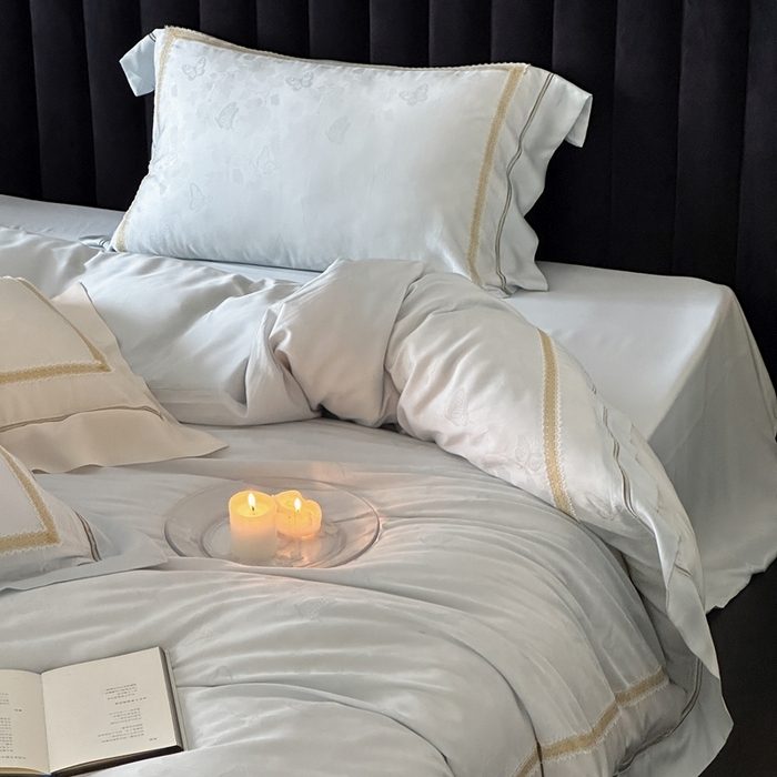 91家纺网 家纺一手货源 找家纺 MIU缪家居 2025新款100支全棉纯棉提花四件套-蝶影 雾蓝（控价388）