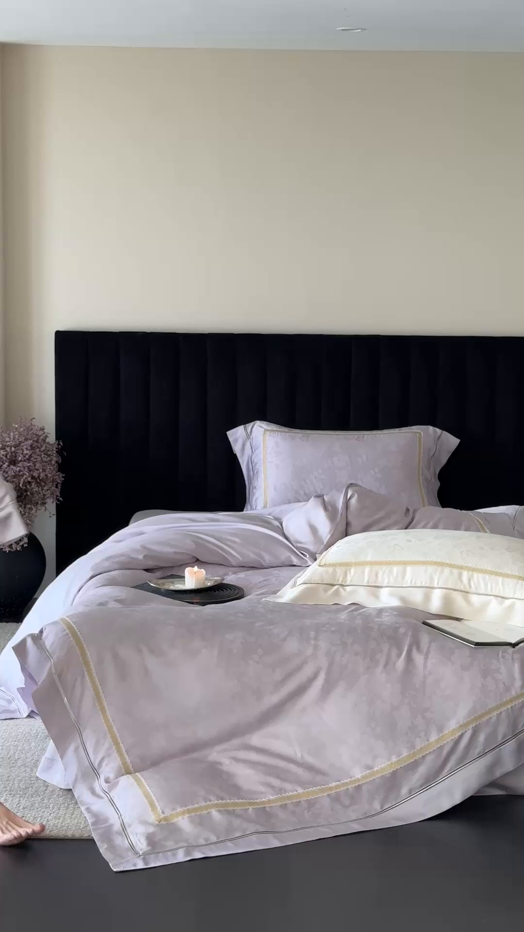 91家纺网 家纺一手货源 找家纺 MIU缪家居 2025新款100支全棉纯棉提花四件套-蝶影 烟紫（控价388）